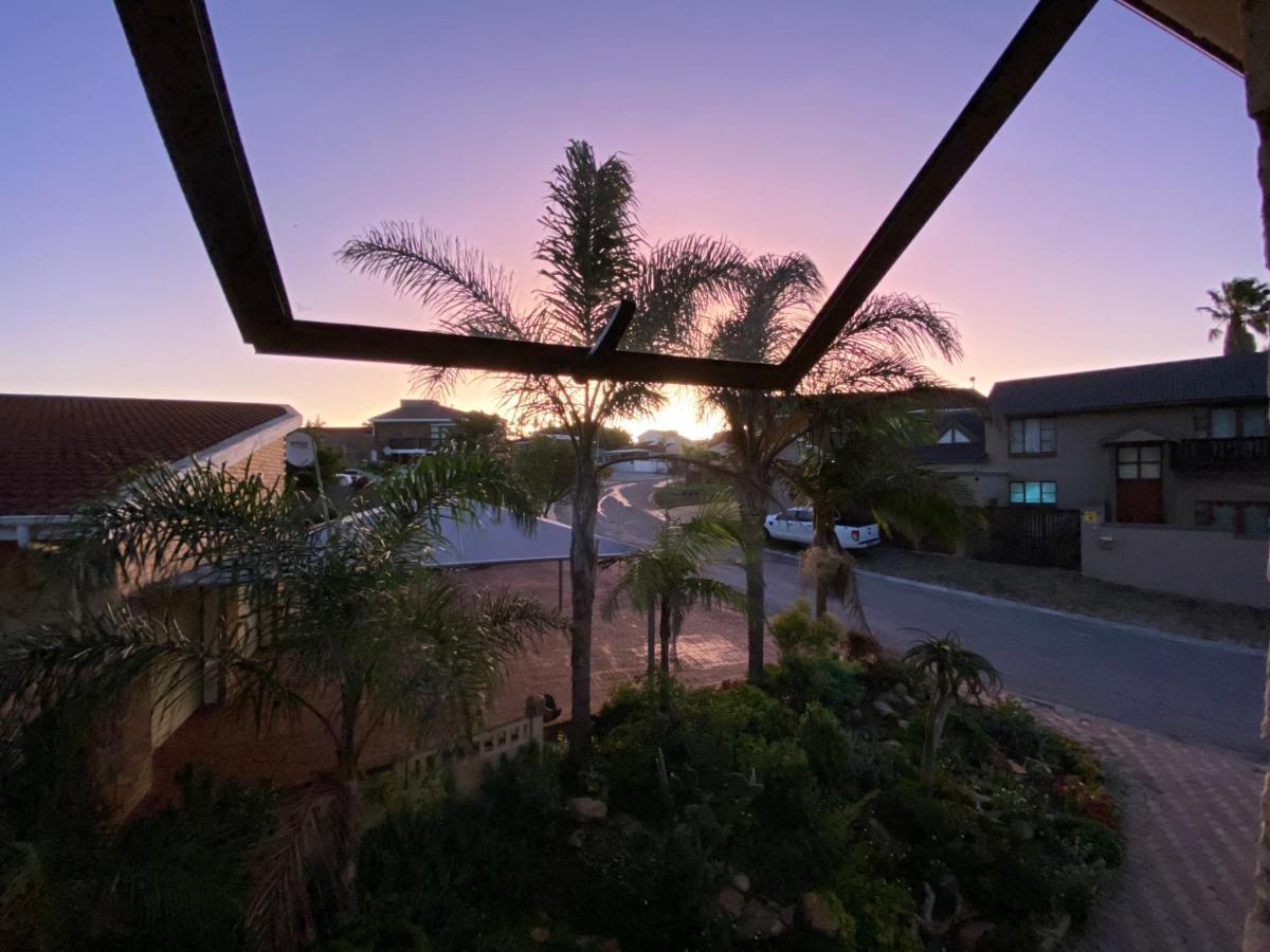 The Lookout Deck - Near Secrets Beach Jeffreys Bay Exterior photo