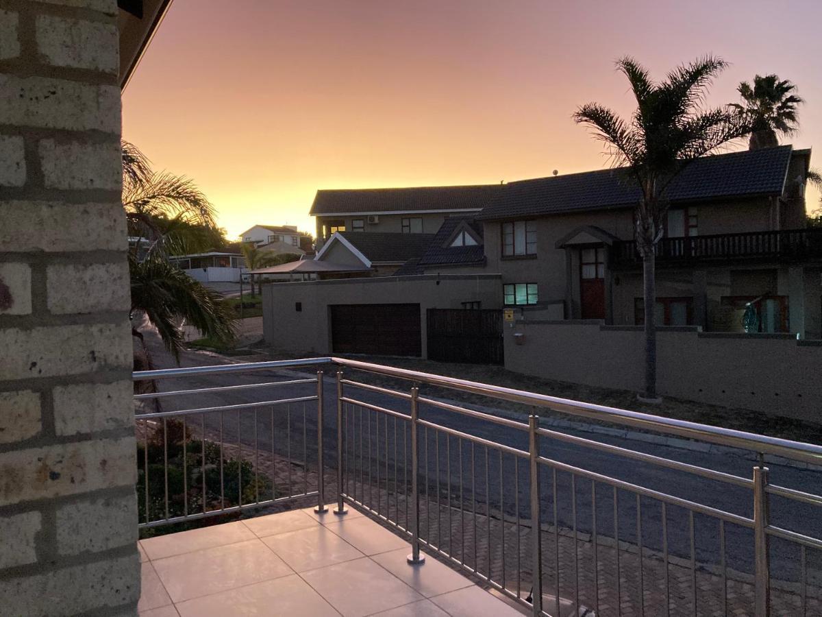 The Lookout Deck - Near Secrets Beach Jeffreys Bay Exterior photo